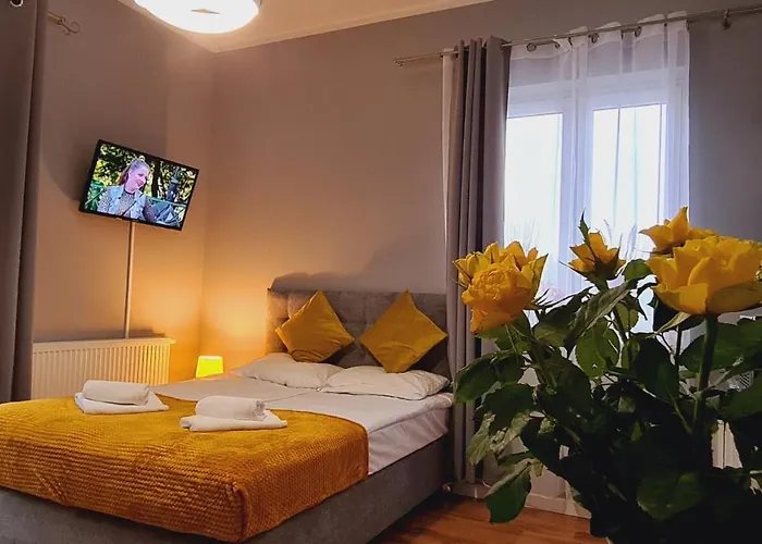 Nr 7 Z Tarasem, Przy Szlaku *